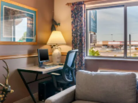 凱藝套房酒店 克勞福德縣酒店