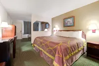 Super 8 by Wyndham Richardson Dallas
