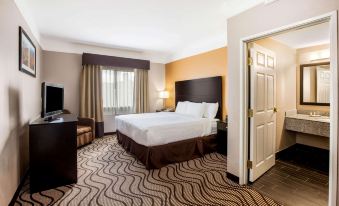 La Quinta Inn & Suites by Wyndham Pasadena