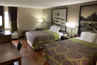 Super 8 by Wyndham Hernando Hotel di Nesbit