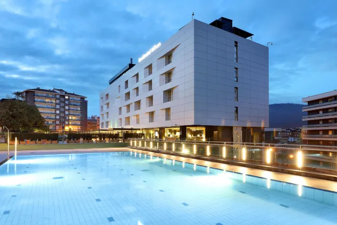 Occidental Bilbao Hotels in der Nähe von Parque El Arenal