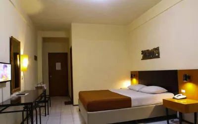 Hotel & Restaurant Augusta Sukabumi Hotel dekat Masjid Arrohman Yon Armed 13 Kostrad