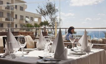 Capital Coast Resort & Spa 썸네일