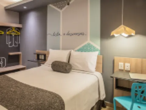 提華納奧塔伊One酒店 鄰近蒂華納國際機場的酒店