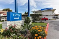 Motel 6 Santa Clara, CA