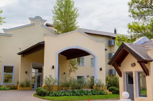 Howard Johnson Pilar Resort Spa & Convention Center - Завтрак