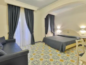 La Pineta Hotel Beach & Spa