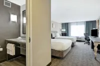 Hilton Garden Inn Oshkosh Hotel dekat Reetz Softball Complex