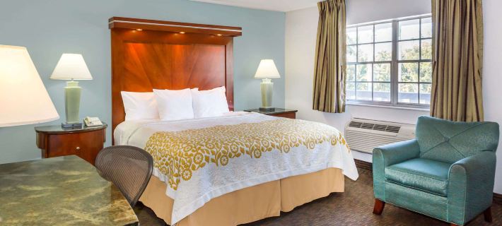 Days Inn by Wyndham Miami Airport North Hotels in Miami Springs