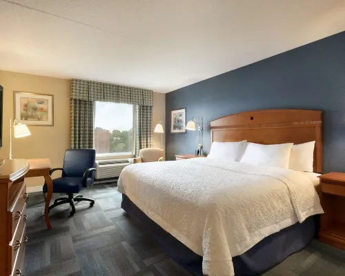 Hampton Inn New York - LaGuardia Airport Hotels near Flushing Meadows