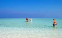 Plumeria Maldives Hotel a Thinadhoo