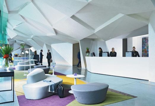 Anantara The Marker Dublin Hotel 실내 수영장