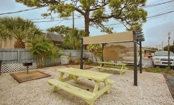 Island Breeze Inn - Venice