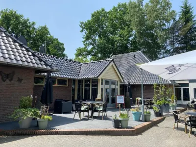 Gasterij Hotel Dennenoord Hotel di Oisterwijk