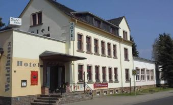 Waldhaus Colditz Garni
