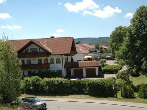 Gästehaus Riesenbühl