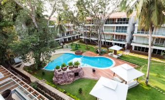 The Eternal Wave by Krish Retreat