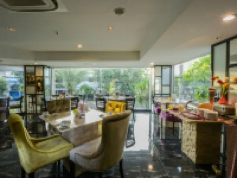 Royal Regantris Cendana Hotels in Tegalsari