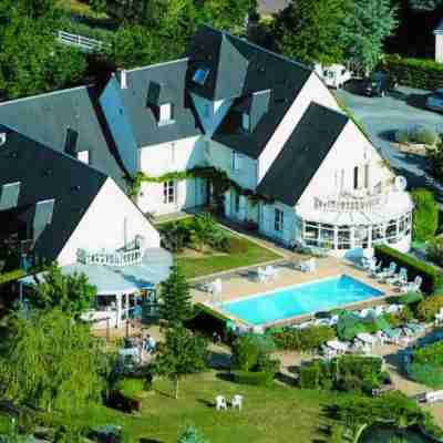 Les Terrasses de Saumur - Hôtel & Appartements - Restaurant & Spa (Logis) Hotel Exterior
