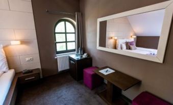Hotel Furdohaz - Housity