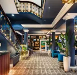 Mercure Brighton Seafront Hotel - Park Yeri
