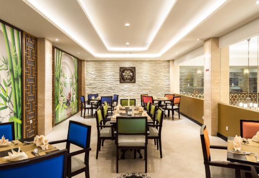 Best World Kindai Hotel