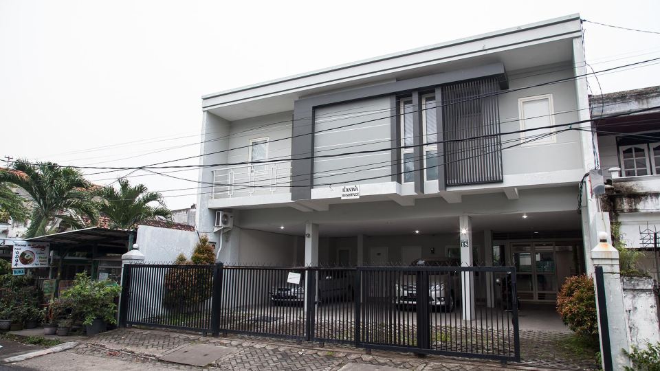 Kanwa Residence