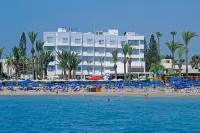 Okeanos Beach Boutique Hotel