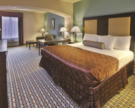 La Quinta Inn & Suites by Wyndham Stonington-Mystic Area Hotels in Stonington