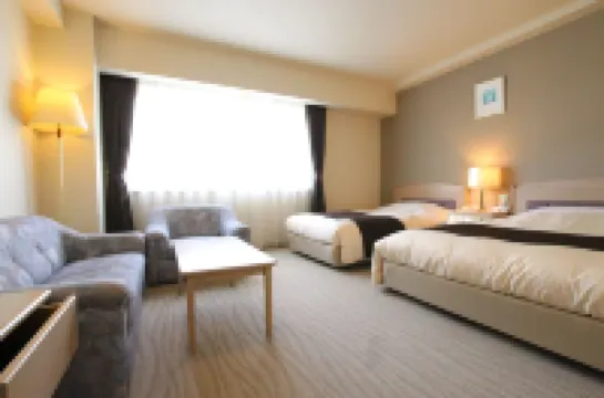 Kotoni Green Hotel Hotels near Shiroi Koibito Park