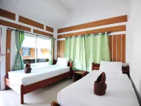 Phi Phi Twin Palms Bungalow Hotel dekat View Point