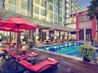 Mercure Pontianak City Center Hotels in Parit Tokaya
