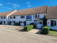 Hôtel inn design Sancé ex Kyriad Hôtels à : Replonges
