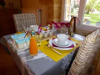 La Vigneraie de Laura Hotels in Sainte-Colombe