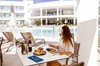 Gran Sagitario - breakfast