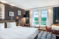 Radisson Blu Hotel Karlsruhe Hotels in der Nähe von Kraft, Holger & Hadasch, Silvia GbR