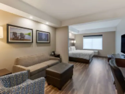 Best Western Premier Northwood Hotel Hotels in Cochrane District