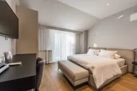 Rooms & Restaurant Matanovi Dvori Hôtels à proximité de : Galešnjak