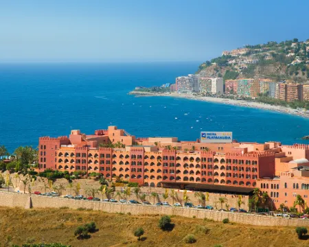 普拉亞卡利達豪華水療酒店 Velilla-Taramay酒店