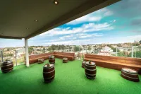 Summer House Melbourne Hotels in St Kilda