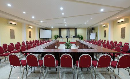 Hotel Elresas - Housity