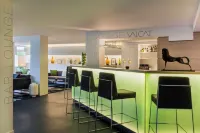 Best Western Plus Hotel du Parc Chantilly - バー