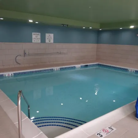 Holiday Inn Express & Suites AUBURN DOWNTOWN by IHG