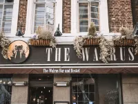 The Walrus Bar and Hostel Hôtels à : Londres