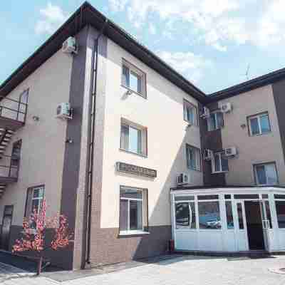 Pilot Hotel Hotel Exterior