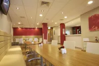 Garner Hotel WOLVERHAMPTON by IHG - Bữa sáng