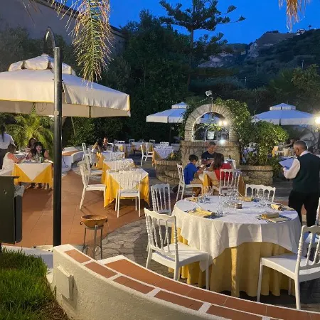 Hotel Tirreno