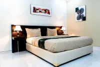 OYO 1559 Pondok Garuda Guest House Отели в г. 