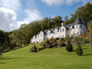 Loch Ness Lodge