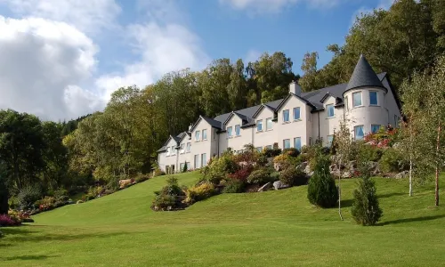 Loch Ness Lodge